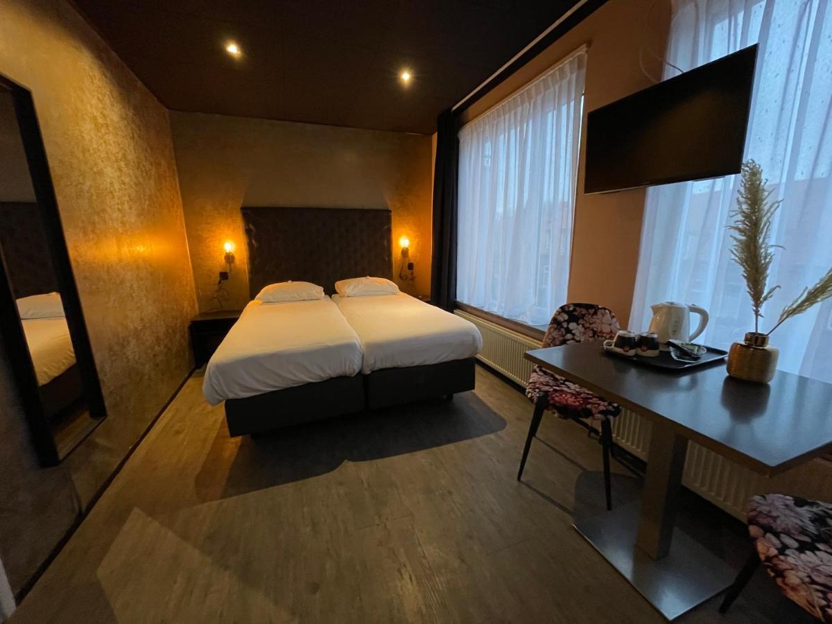 Hotel Restaurant Anno Nu Oostkapelle Bagian luar foto