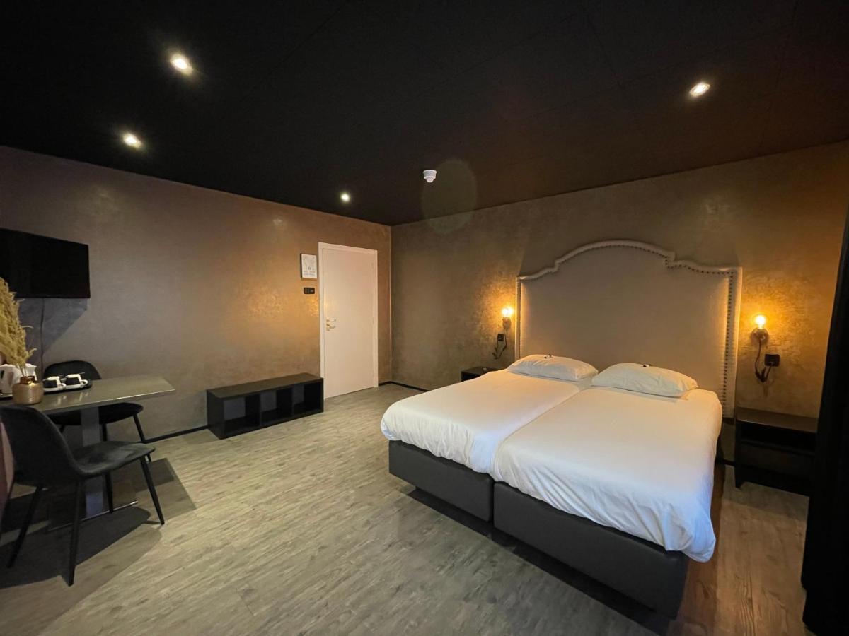 Hotel Restaurant Anno Nu Oostkapelle Bagian luar foto